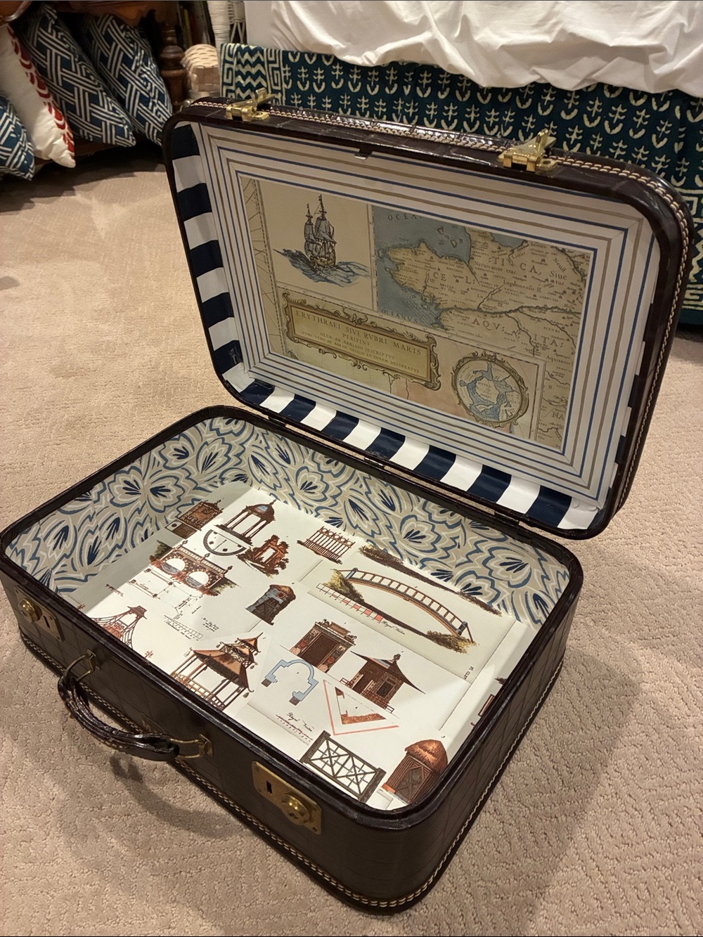 Vintage Horn Croc-Embossed Leather Like Suitcase